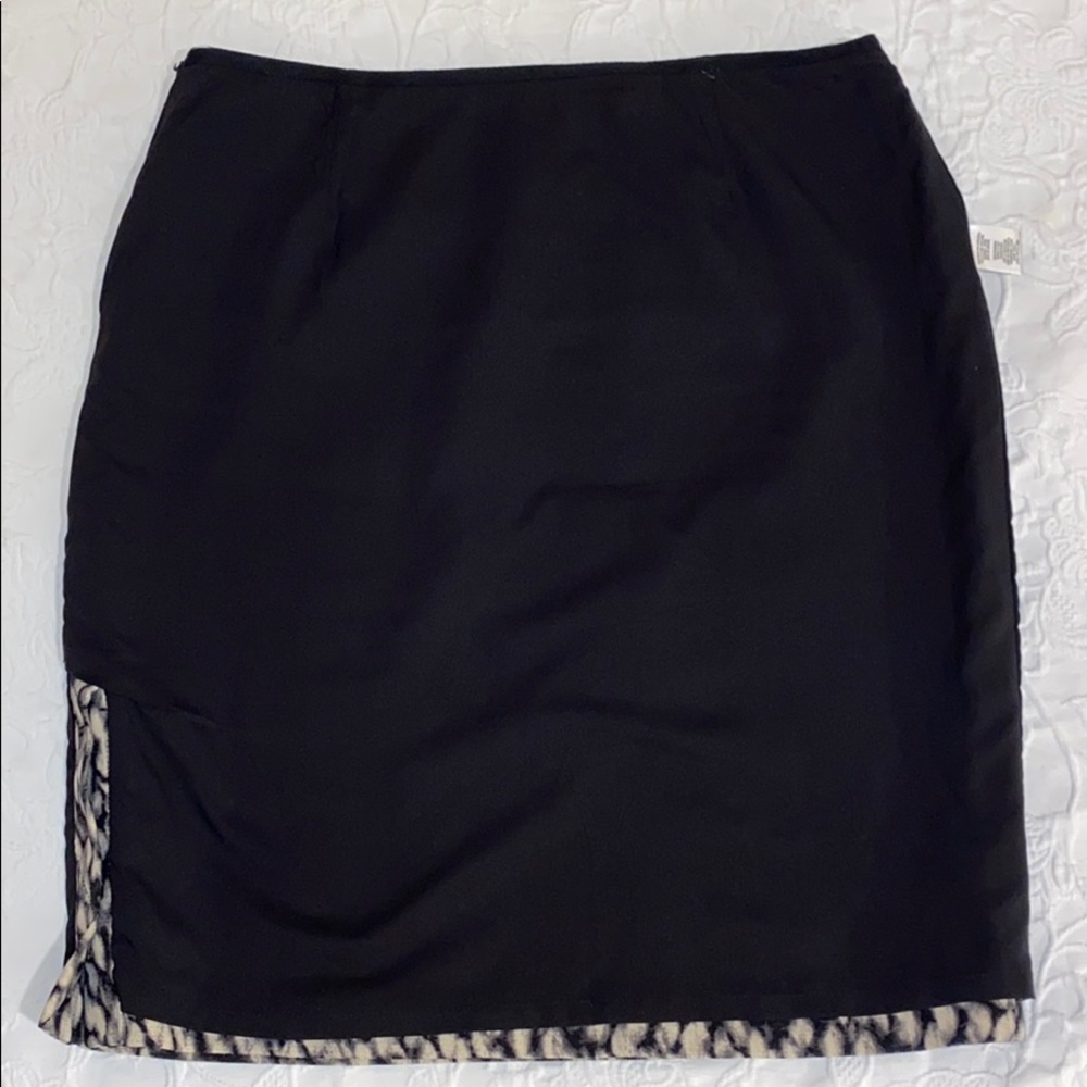 Worth 100% Wool Black & White Skirt Size 14 - Picture 10 of 13